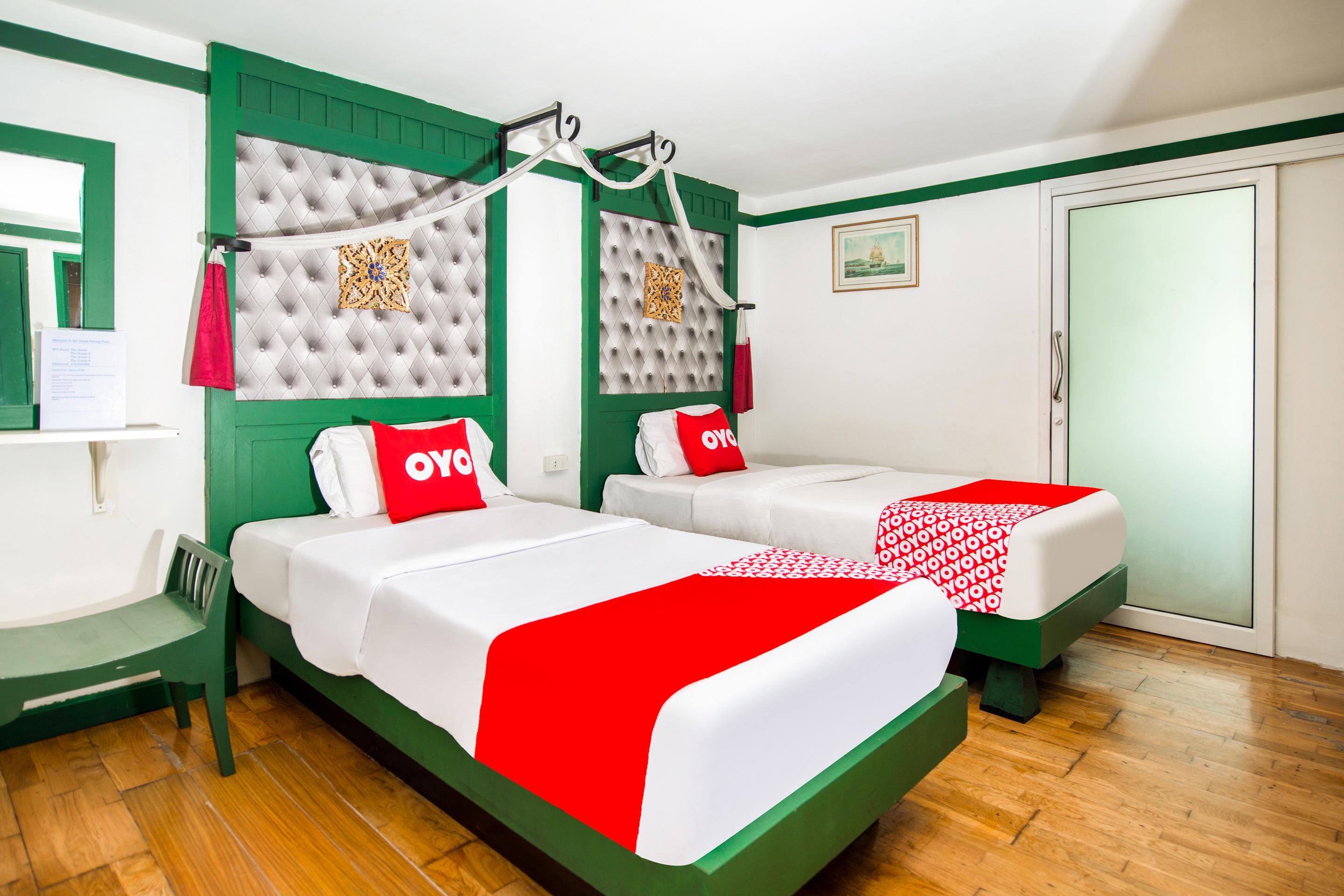 Oyo 255 The Ocean Hotel Patong Exterior foto